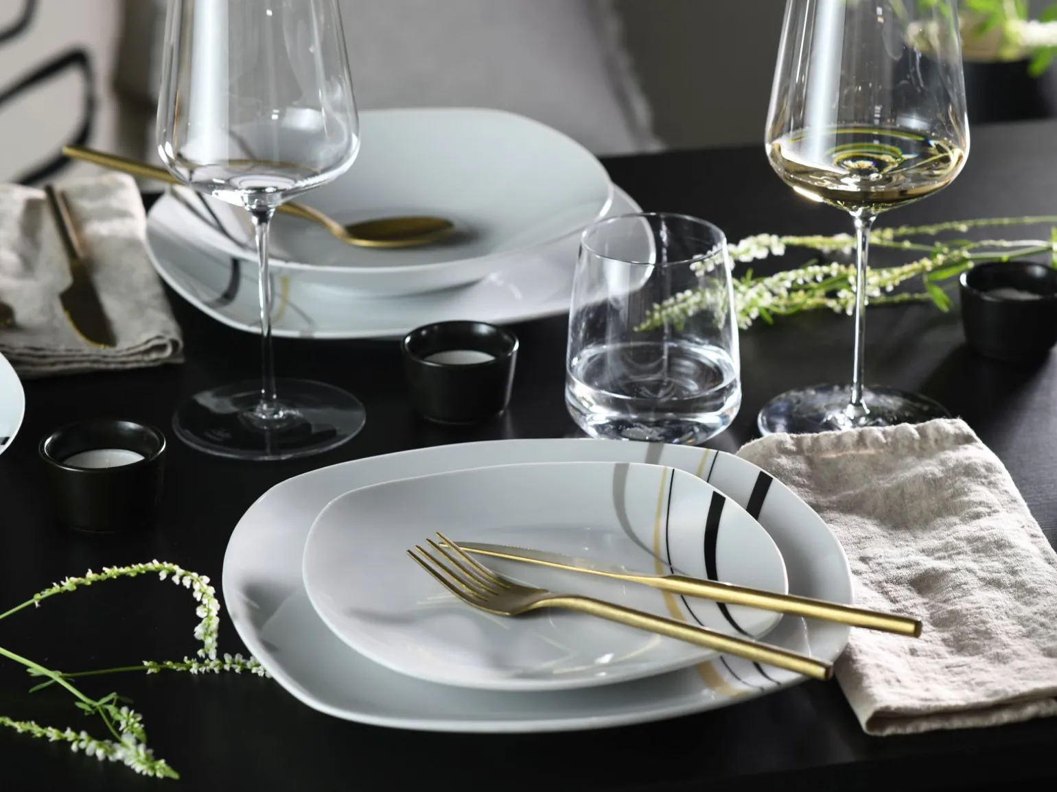 Square - Tafelservice 18-tlg, Square - Tellerset 18-tlg - Weiss